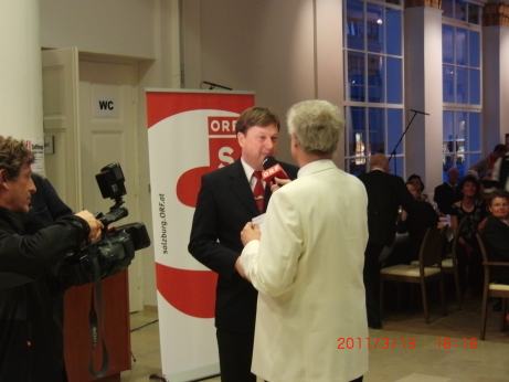 CIMG0356_1_stunde_9_Interview_2.jpg